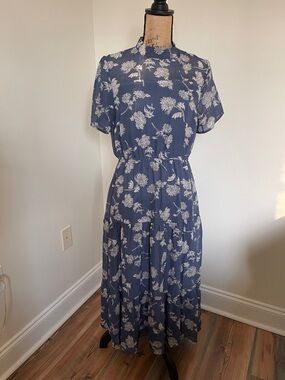 Lulus Blue Floral Midi Dress with High Neck, size M